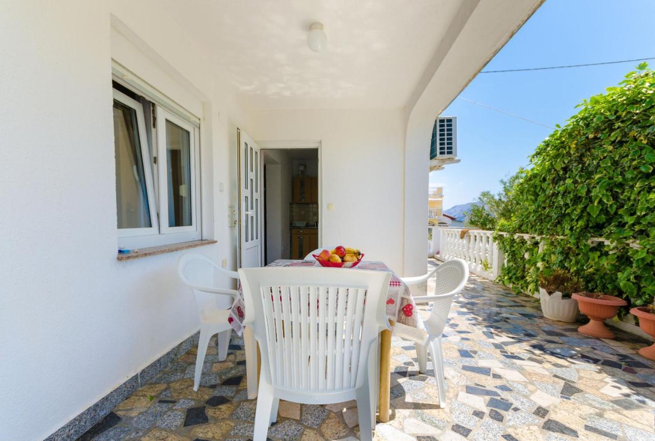 Apartments Ester Lopar Exterior foto